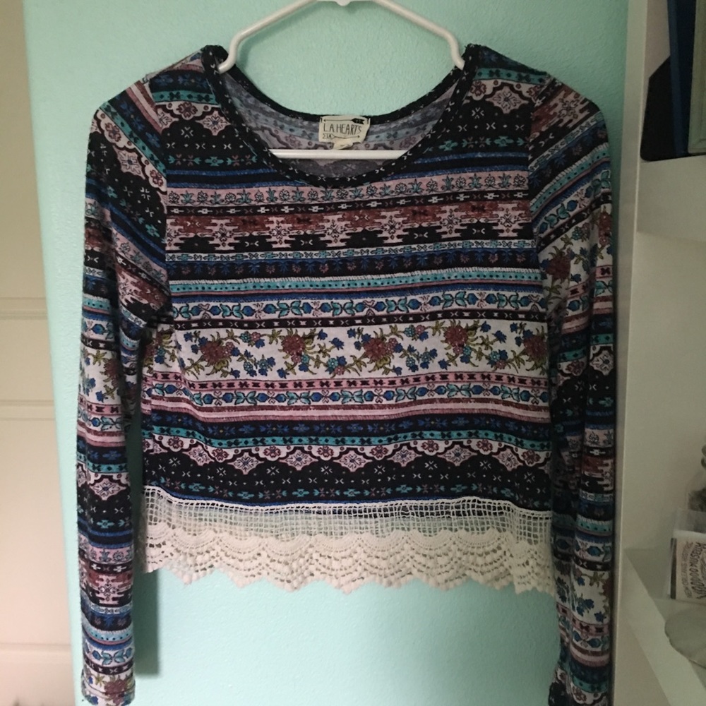 Long sleeve crop top